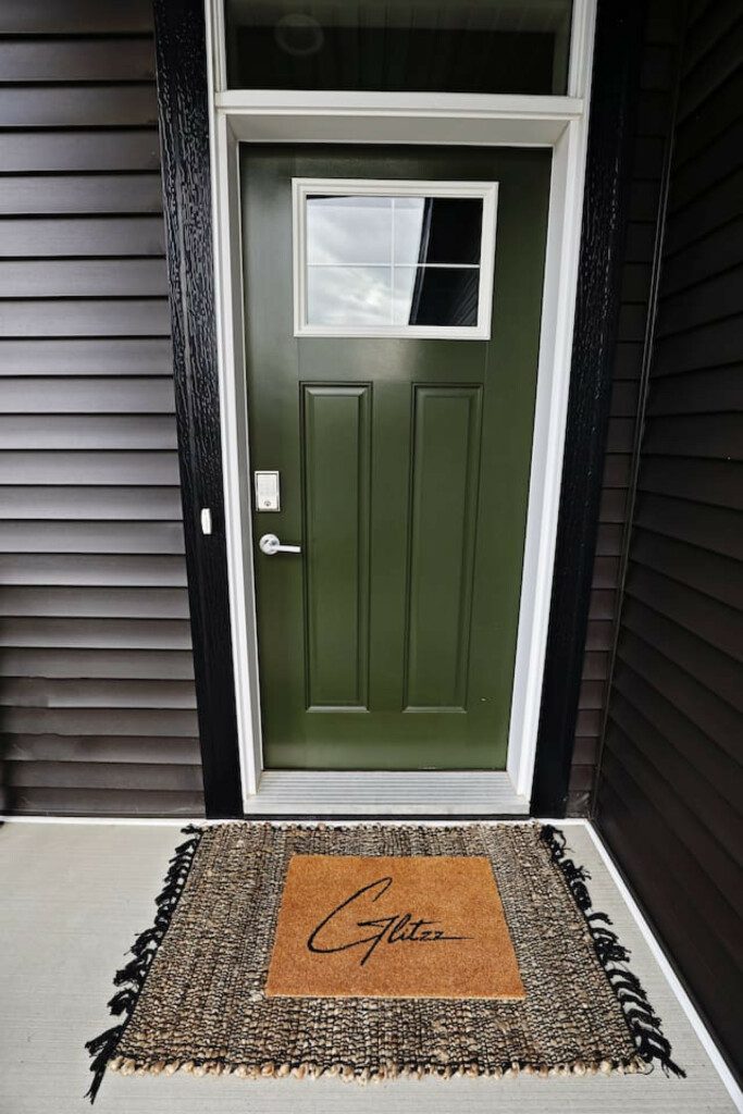 92130 238392 0sSnVs87 wNCFJ8i5N3ZF4jq4e6SlHF1LZSEgfU0ssQ 65c112ed3f446.jpg