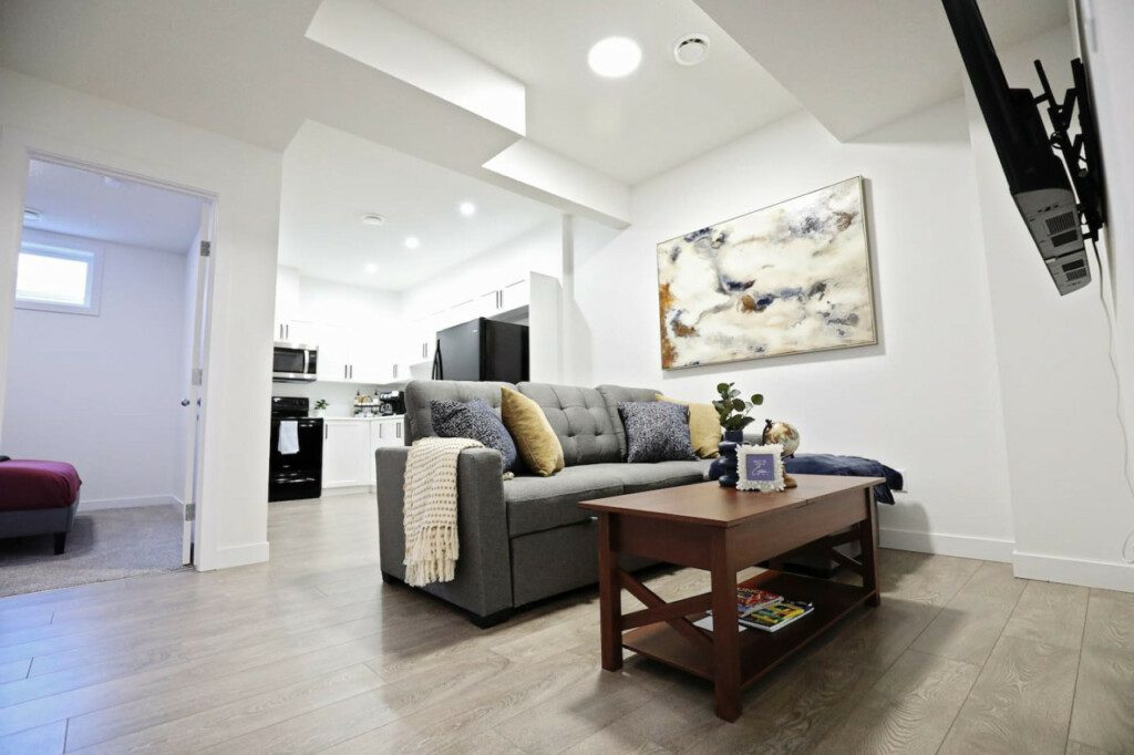 92130 252084 QdWgO3qwCuM2qu4sm2Rr7uG VnB5i2EKK8EK1ZZ7MjU 65f10a803dc0c.jpg