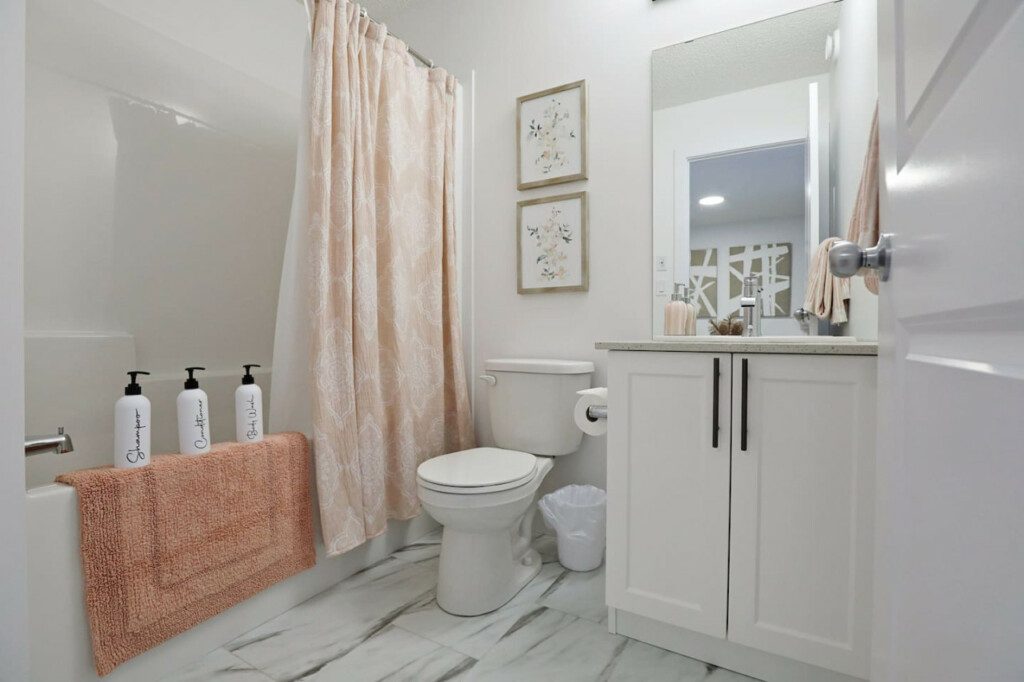 92130 252086 QMTNDeFWNYswclTH1jQFBPqZeG4c0MVthXWuNOjQK6o 65f10a0921f2a.jpg