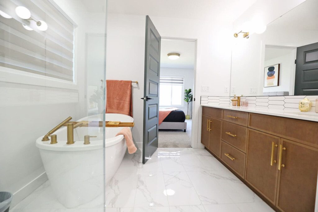 92130 294649 6iF11 6hq6bF2XW mF6gSdIIiDOx5ulrWfGw7QI6oRo 66b9502024632.jpg