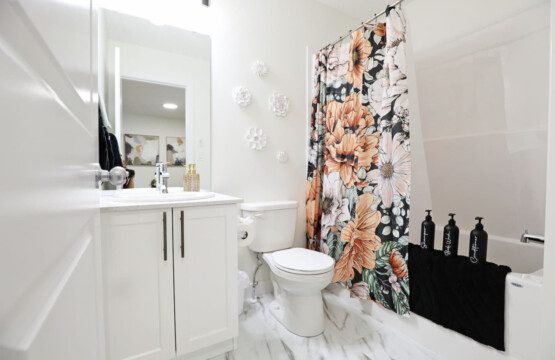 92130 275582 y1LB4Lw2LCHzo 2HBe12IT8u18mraYRW xbqWskwMhQ 665266e891536.jpg