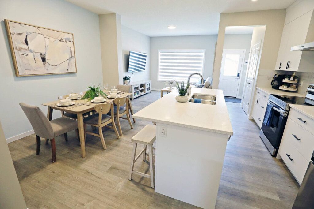 92130 431009 C2syLcscwYW2Jx22ervZ5kS4cmHweIpdQV u4ZJUmAo 68bef0806a309.jpg