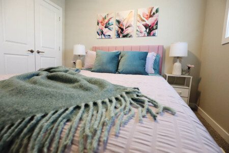 92130 431009 Ybypx0m5 NxEtlZCOLARWRV4Ob2hQA1va4xLVk82lao 68bef729b9630.jpg